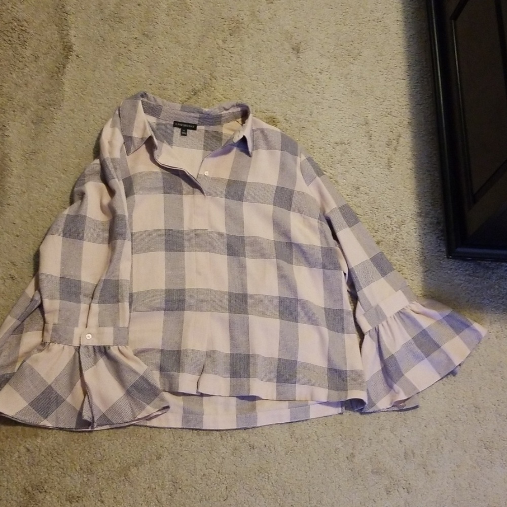 NWOT Lane Bryant Plaid Slight High Low Button Up